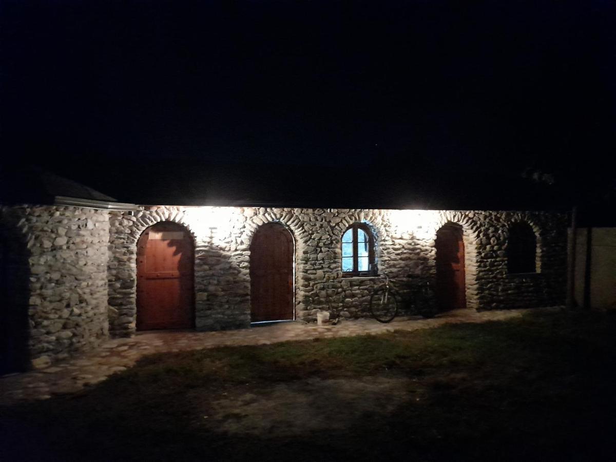Windmill Gesthouse & Grill Shkoder