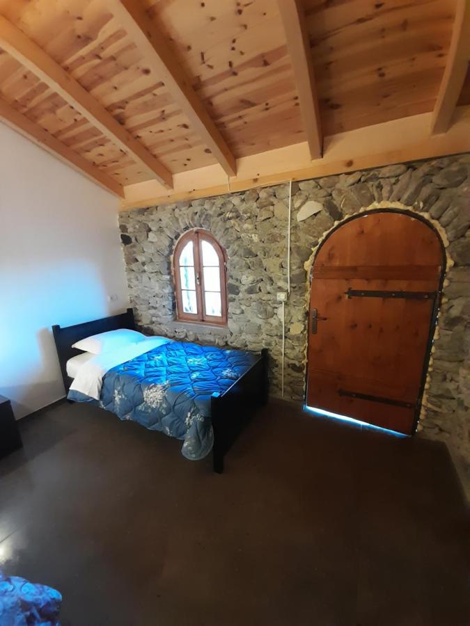 Campsite Windmill Gesthouse & Grill Shkoder