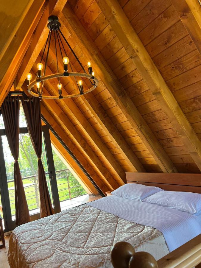 Windmill Gesthouse & Grill Campsite Shkoder